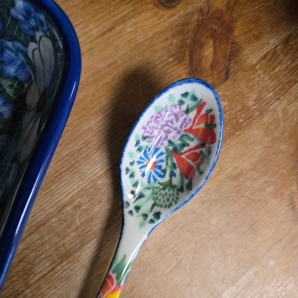 Spoon 8" ~ Flower Handle / white flower on back