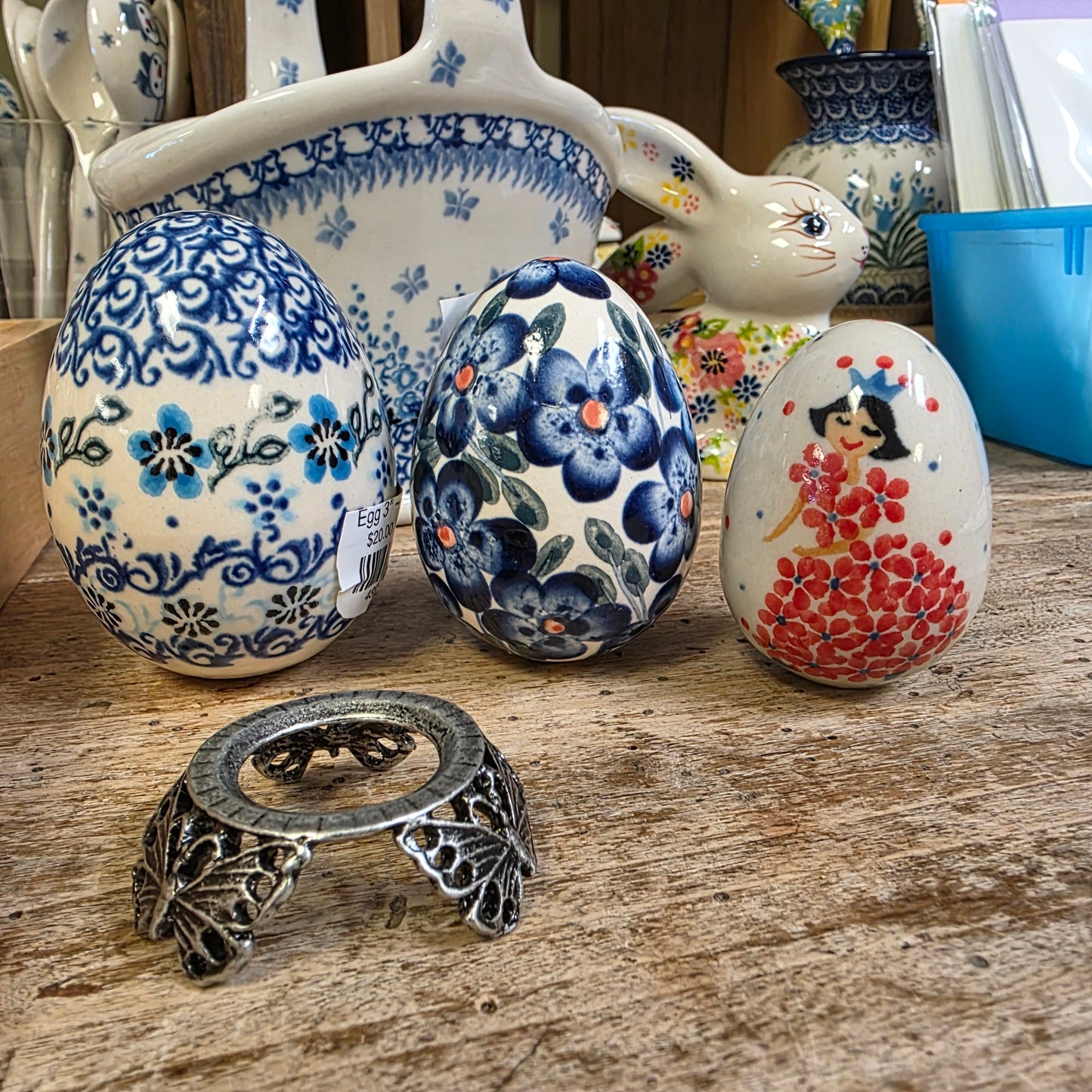 Stand for Egg / butterfly