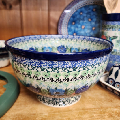 Bowl with FREE Lid ~ 9" Pedestal