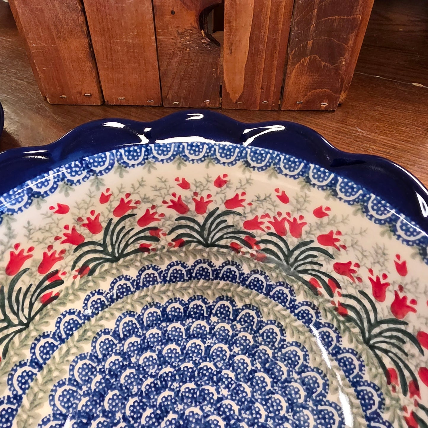 Bowl   Scalloped Edge  628-1437X  Crimson Bells pf0526