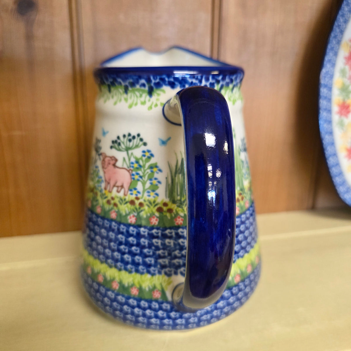 Pitcher 6 cup / 48 oz /7.5"H Wilbur Pig 1255