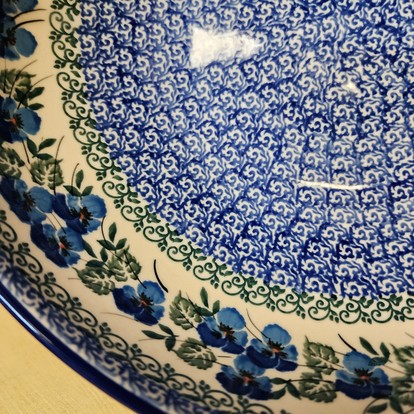 Bowl   Serving   Large    10.5" 2273X ~ Winter Viola