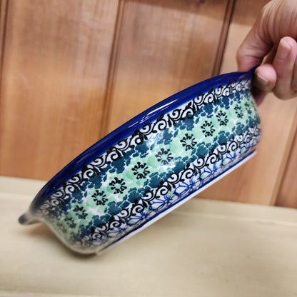 Baker ~ Round w/ Handles ~ 8"  1479X ~ Kiwi