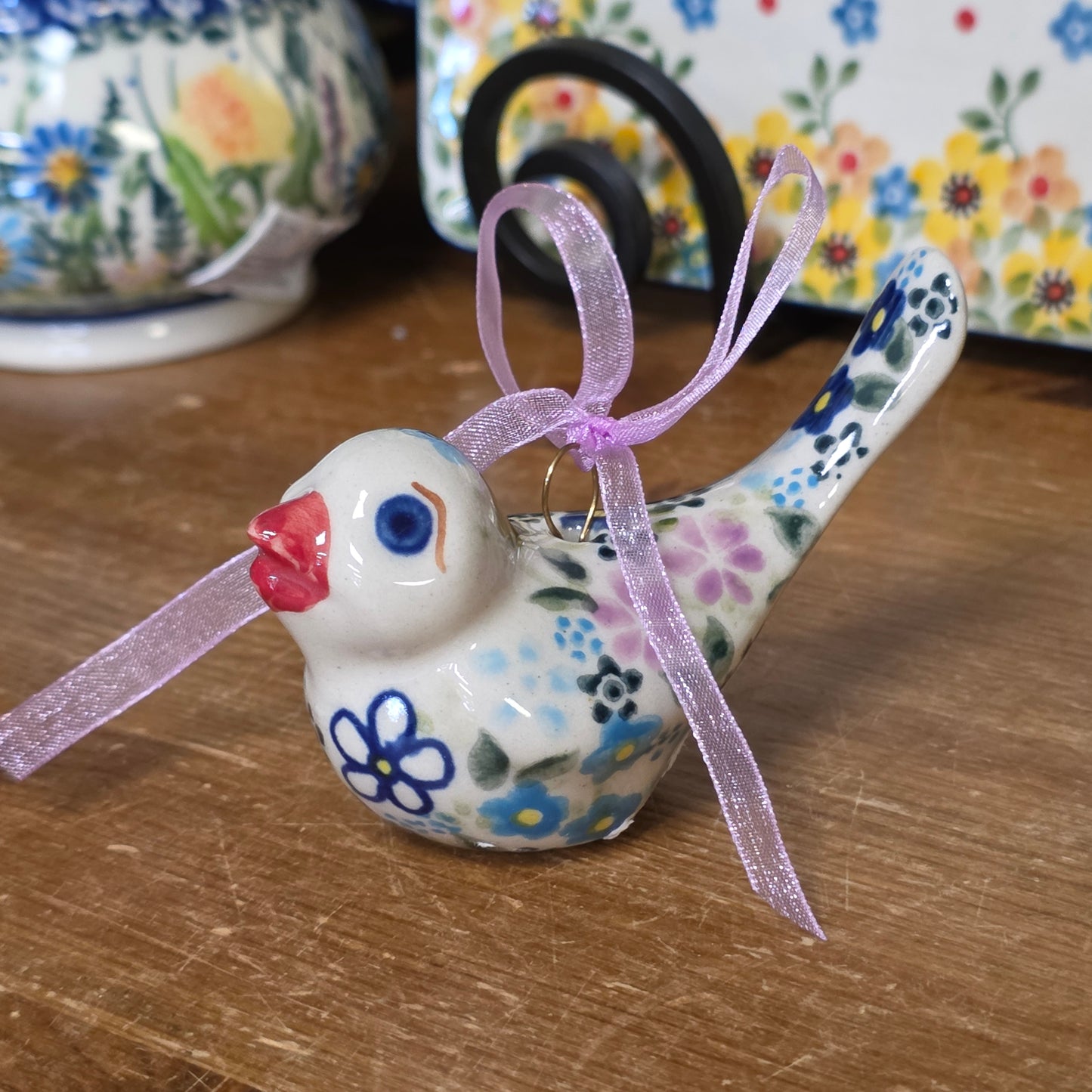 V416 ~ Bird Ornament reds pinkish    V416-VC390  Vena pf0526