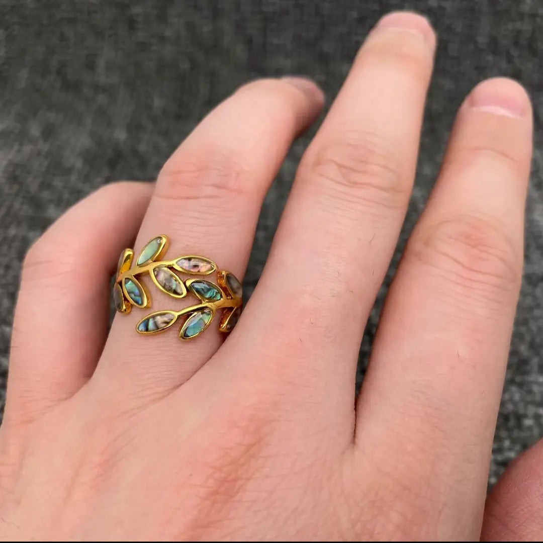 Jewelry ~ Ring Leaf / Abalone 18K Gold Plated