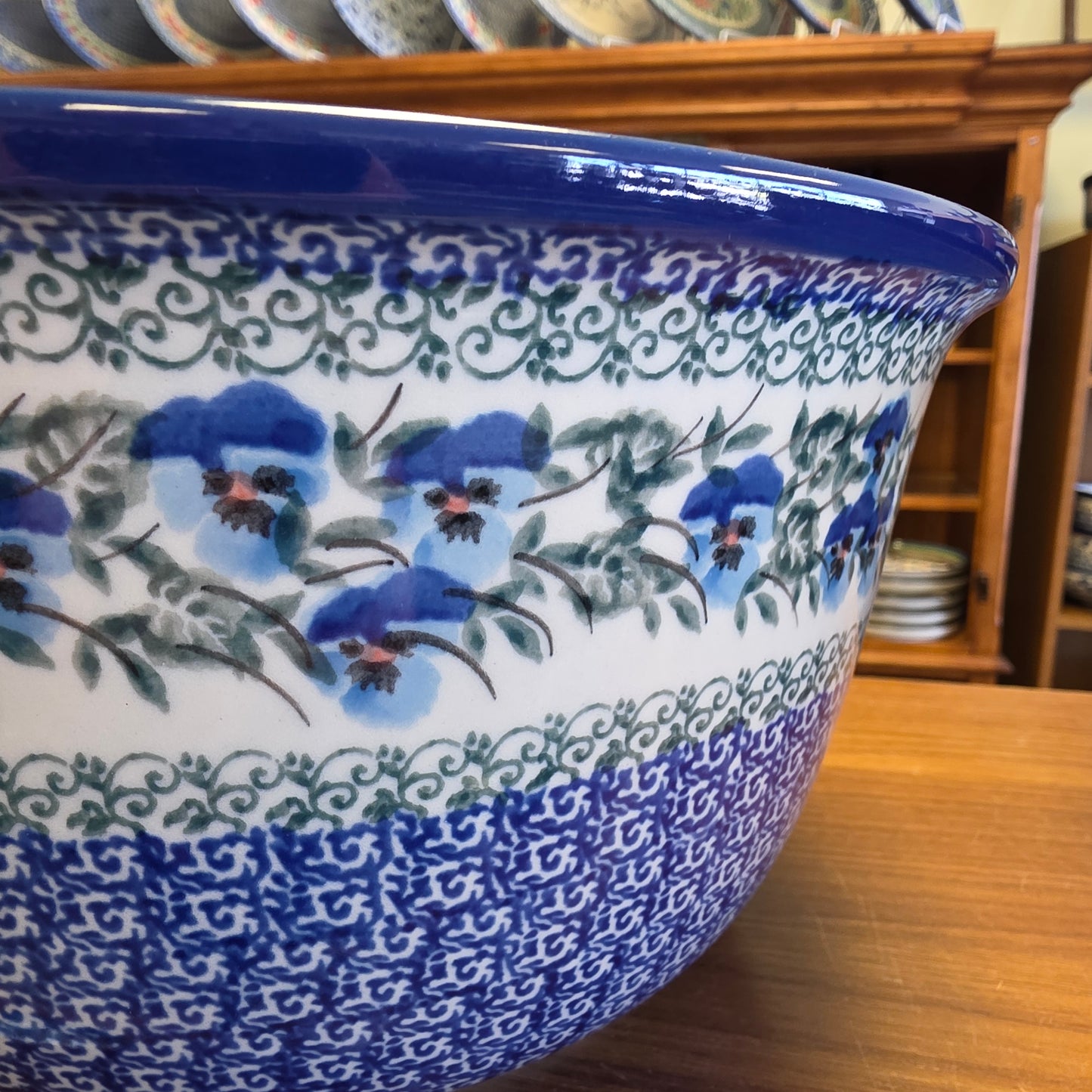 Bowl   Deep Mixing   4 Qt. 113-2273X  Winter Viola pf0526