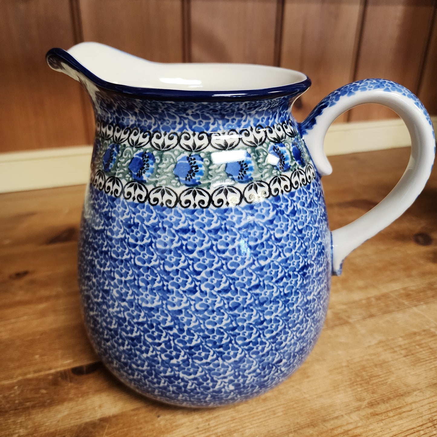 Pitcher ~ (2 qt) 082-1513X pf0425