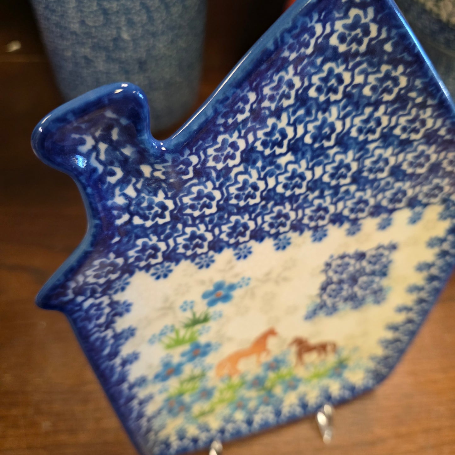 Plate ~ House ~ horses 1194 9" x7"