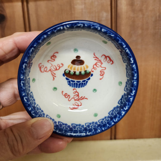 Bowl   3-1/2"    1597X ~ Cupcakes