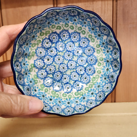 Bowl   Scalloped   4.5"   3274X ~ Sea Glass