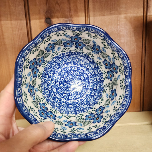 Bowl ~ Wavy Edge ~ 5.75" 2272X ~ Parisian Posies