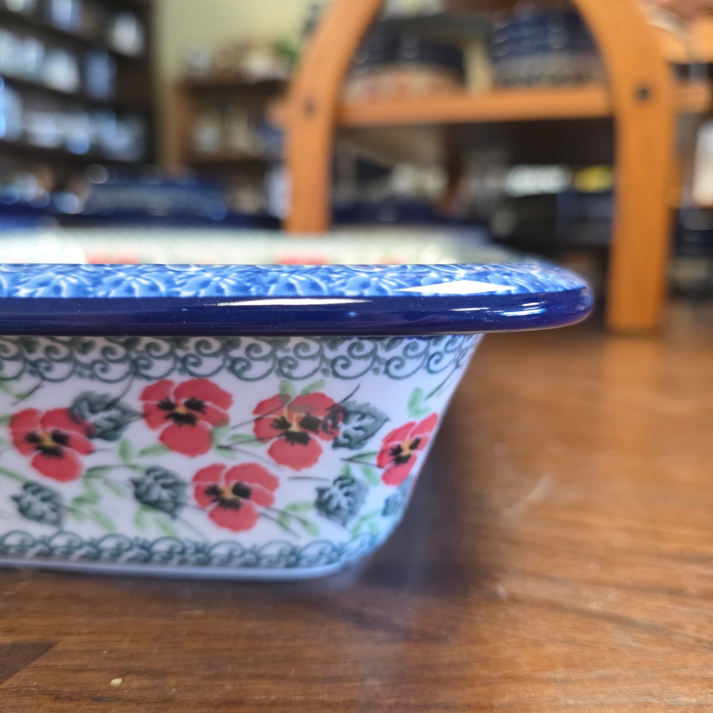 Baker   Rectangular w/Rim   Lasagna    11.25" x 13.75" 2538X ~ Red Pansy