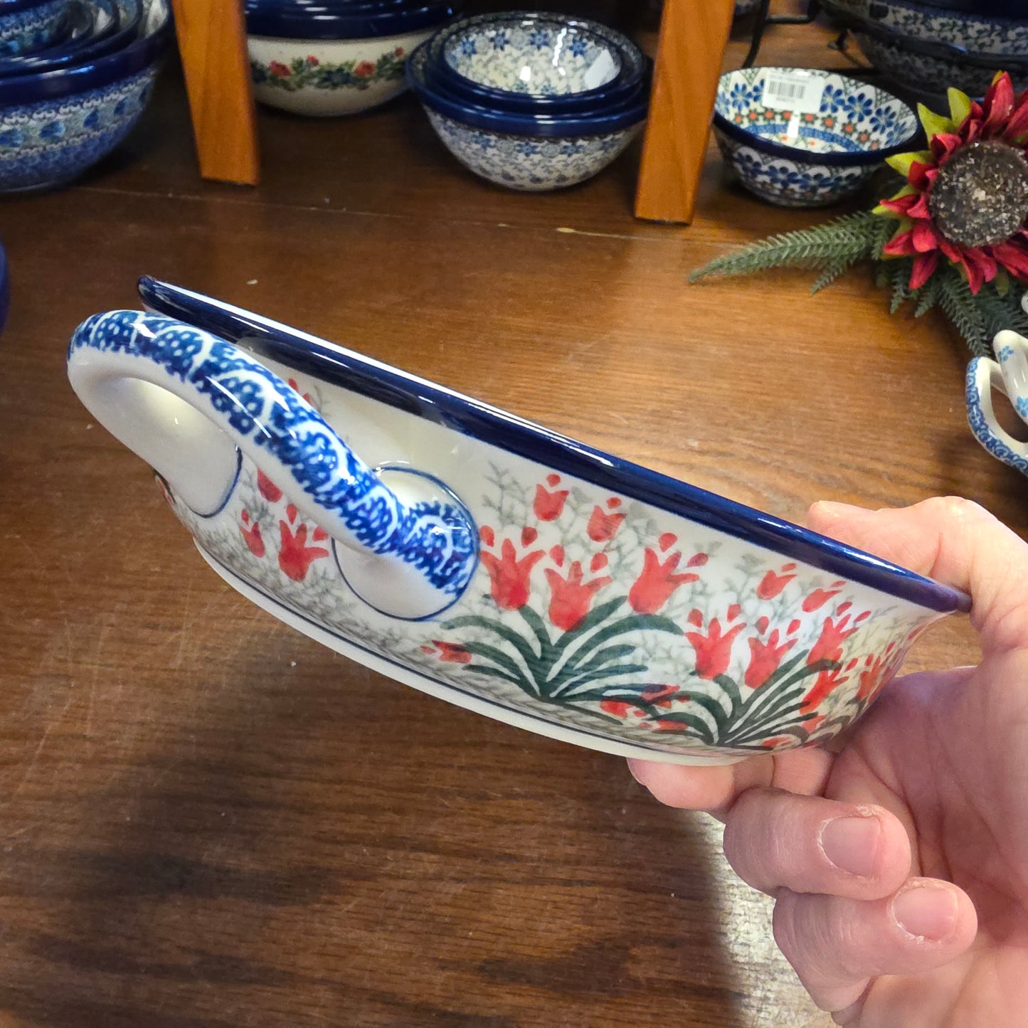 Baker   Round w/ Handles   8"   1437X ~ Crimson Bells