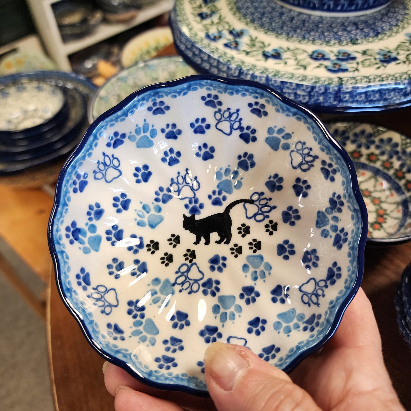 Bowl   Scalloped   4.5" 023-1771X  Boo Boo Kitty pf0526