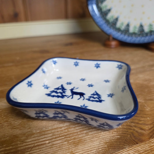 Bowl   Shallow Fluted  630-1931X  Snowy Pines pf0526