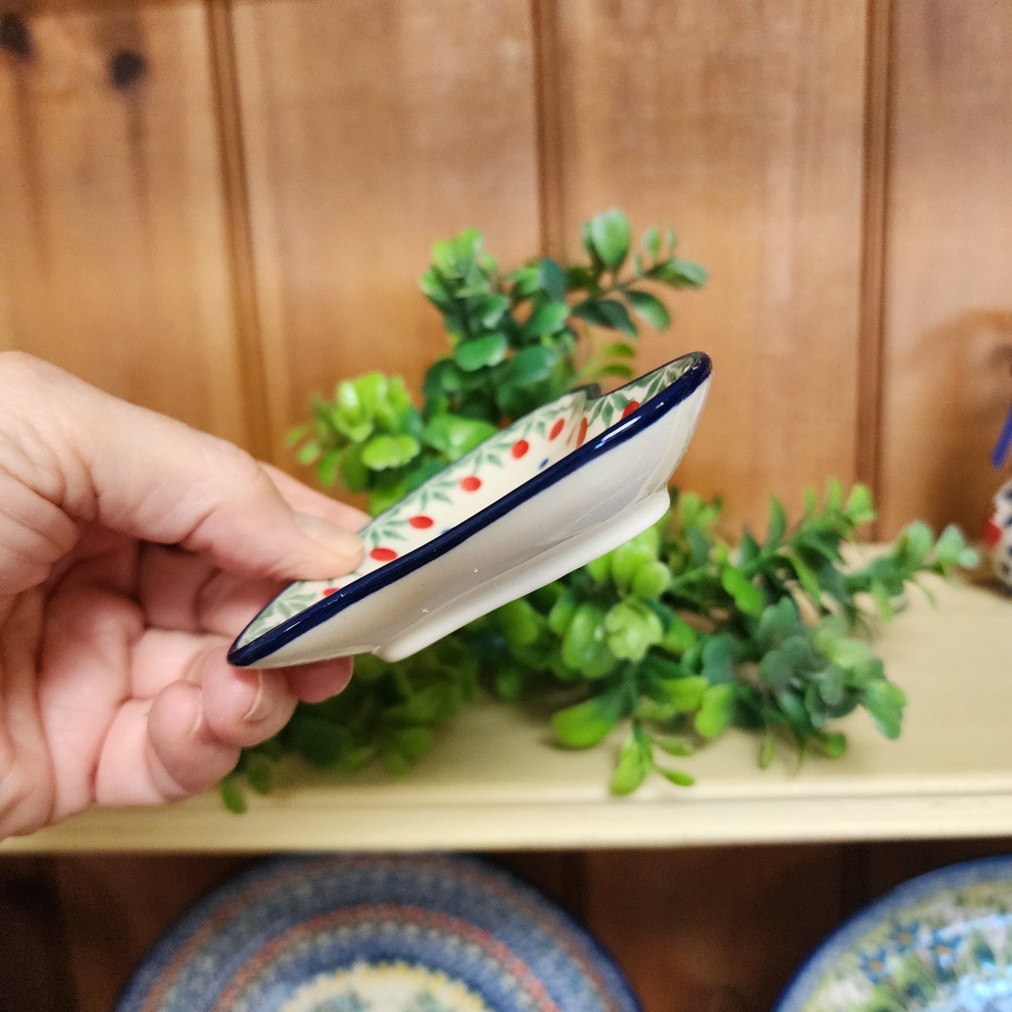 Heart Shape dish  ~ 3.5" spoon rest g62-2649