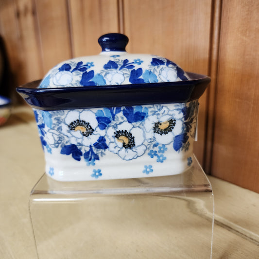 Covered Container   3.25"H x 3.5"W x 4.5"L    2222X ~ Snow Poppy