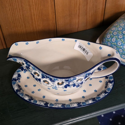 Gravy Boat   16 oz  239-2222X  Snow Poppy pf0526