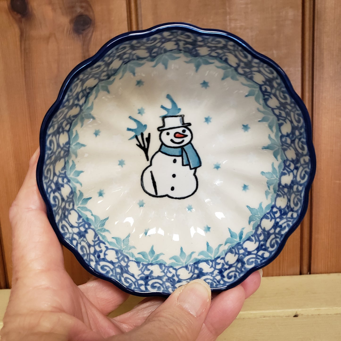 Bowl ~ Scalloped ~ 4.5" 023-2798X  Jack Frost Snowman