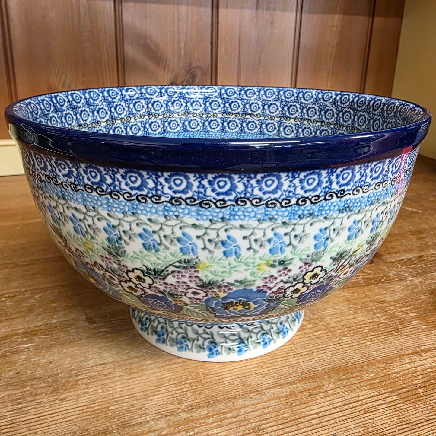 Pedestal Bowl - Large     U4134 ~ U4