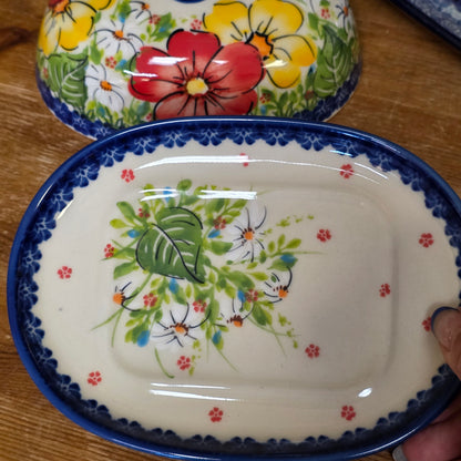 Butter Oval / Red/yellow