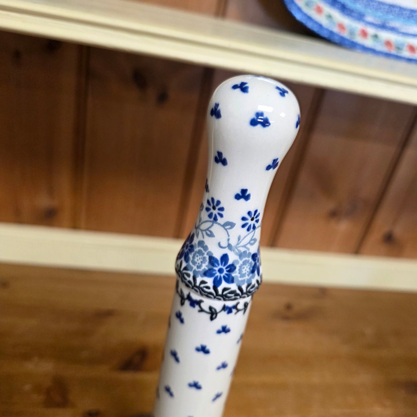 Paper Towel Holder     2158X ~ Silver Lace