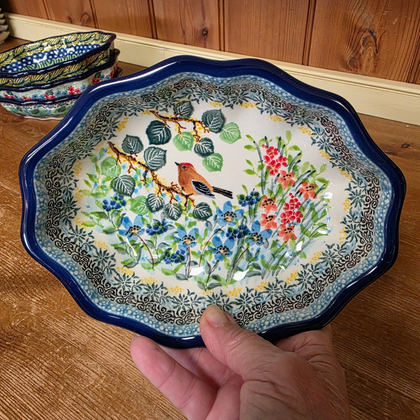 Bowl   Oval Fluted   6" x 7.5" A27-U5098  U4 pf0526