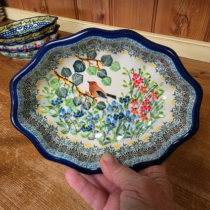 Bowl   Oval Fluted   6" x 7.5" A27-U5098  U4 pf0526