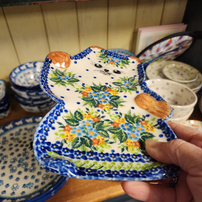 Plate ~ Cat Brown hands 9"x6"