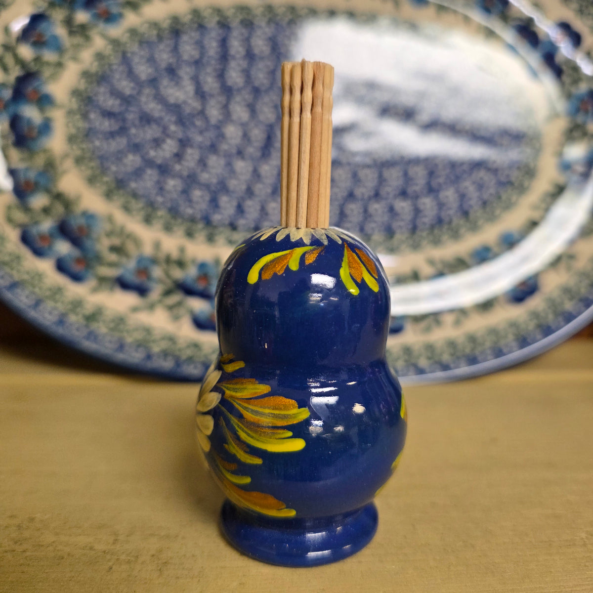 Wooden (D~Blue) toothpick holder
