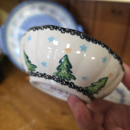 Bowl   Scalloped   4.5" 023-1719X  Evergreens pf0526