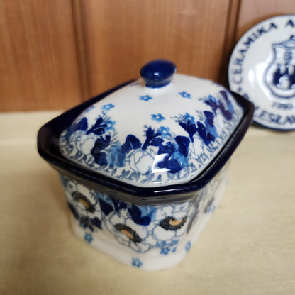 Box Covered Container   3.25"H x 3.5"W x 4.5"L  385-2222X  Snow Poppy pf0526