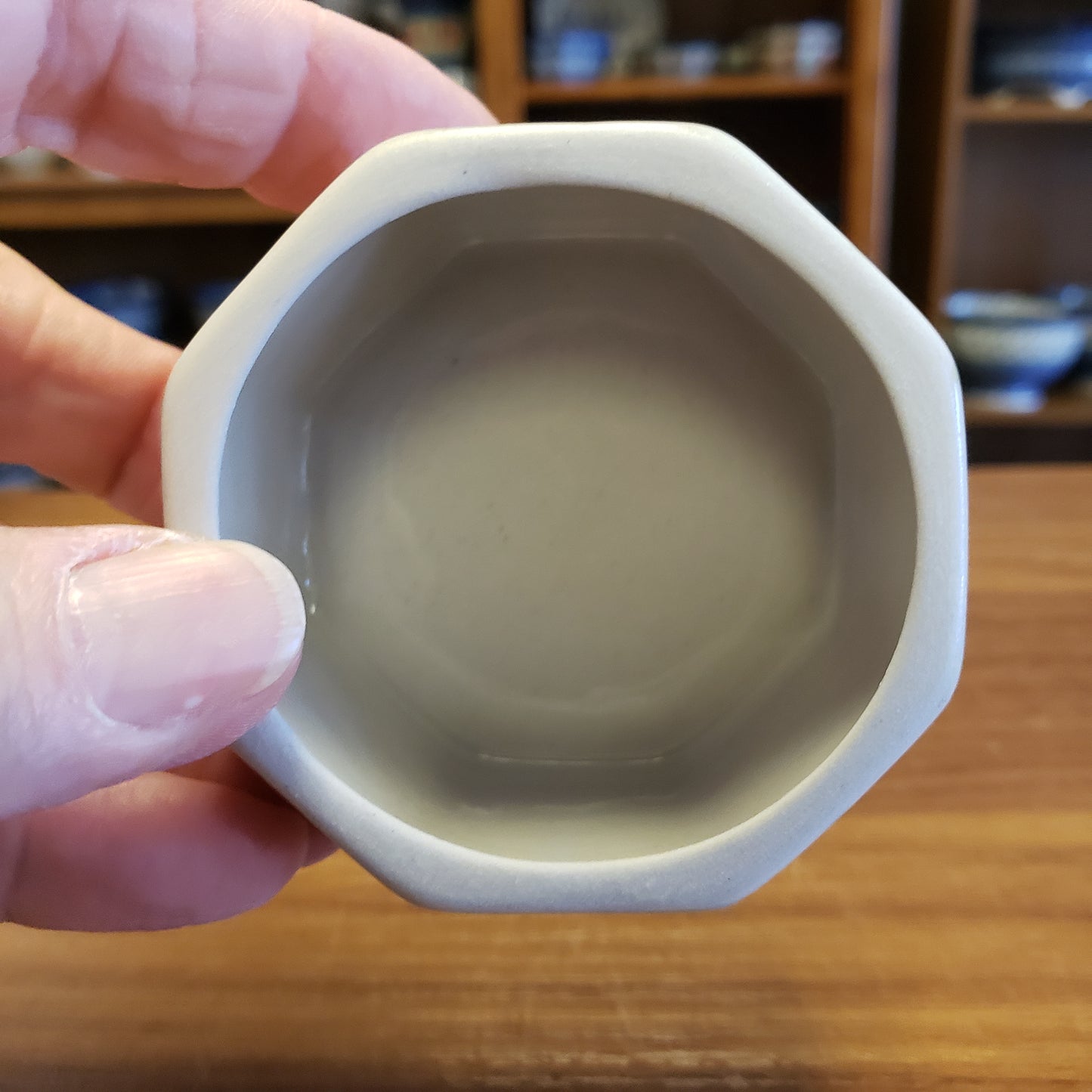 Ring ~ Trinket Box 110-2225X Buttercup pretzel