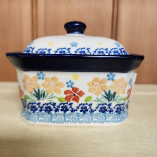 Covered Container   3.25"H x 3.5"W x 4.5"L    3337X ~ Spring Palette