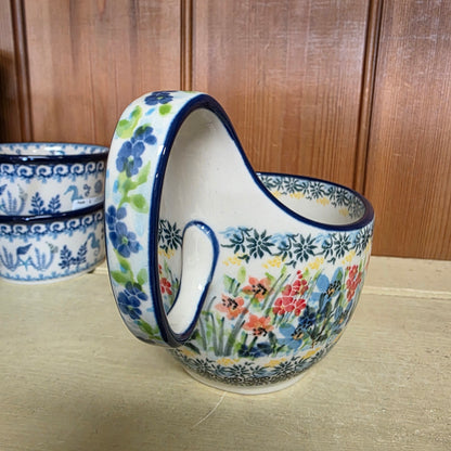 Bowl w/ Loop Handle   16 oz  845-U5098  U4 pf0526