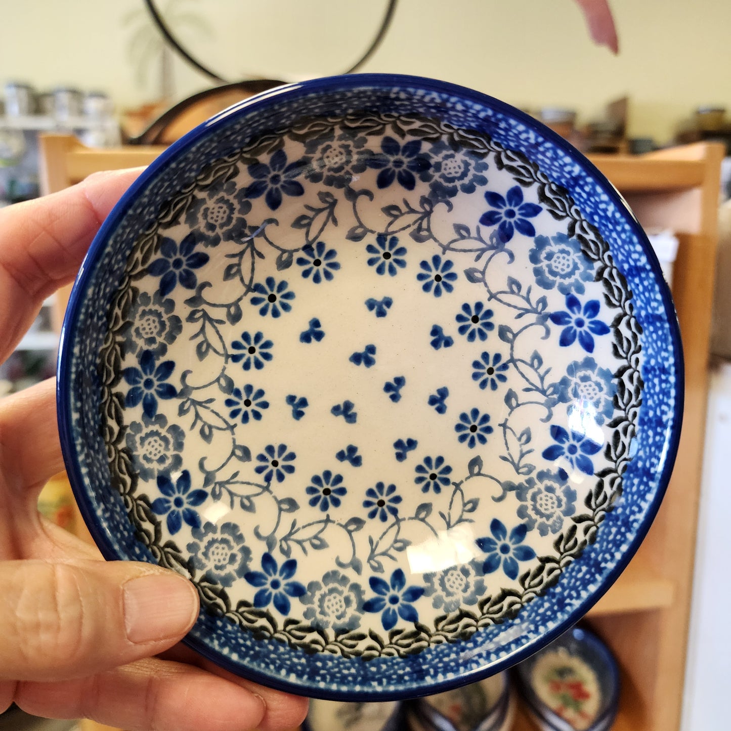 Bowl ~ 5" shallow B89 2158X ~ Silver Lace