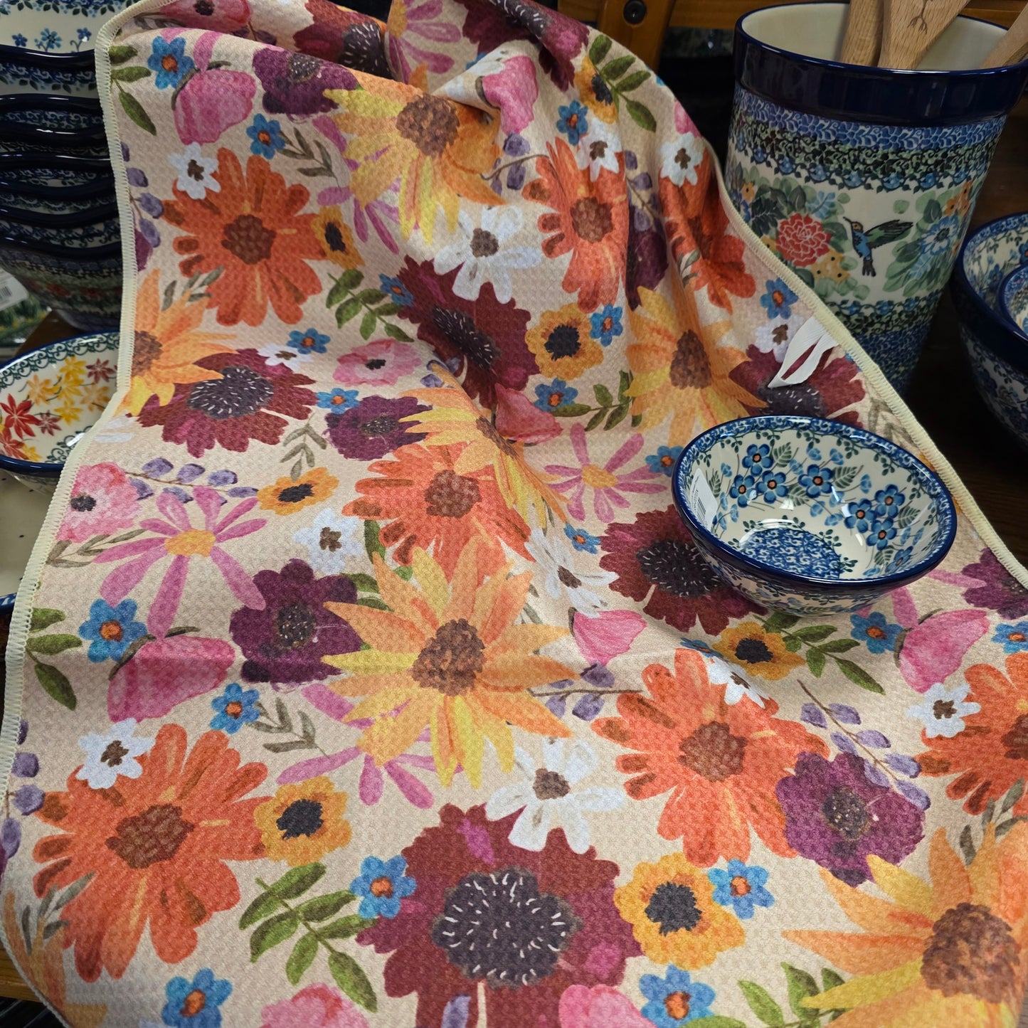 Towel /poly ~Flower Child: Double-Sided Hand Towel: Multi / 17x27 in / Hand Towel