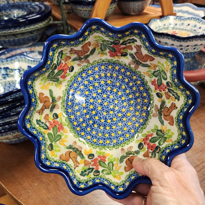 Bowl 7.5" fluted ~ Fall 1048 squirrel