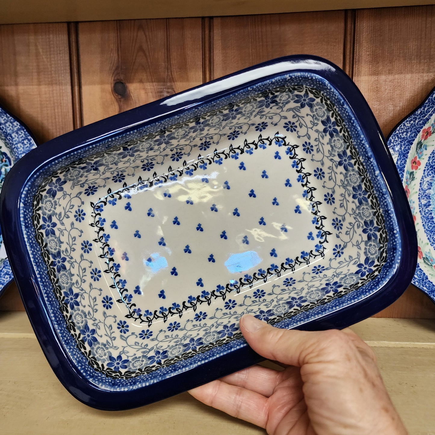 Baker   w/Grip Edge   7" x 9.75"   2158X ~ Silver Lace