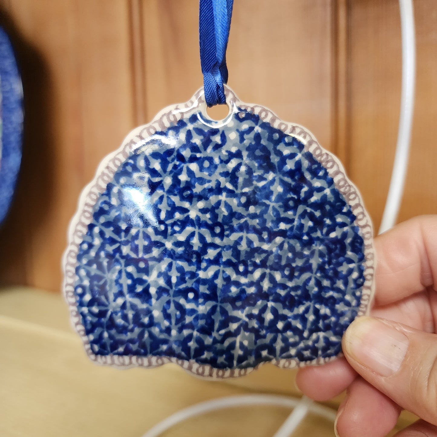 Ornament  Peacock ~ Sweet Pea EO38