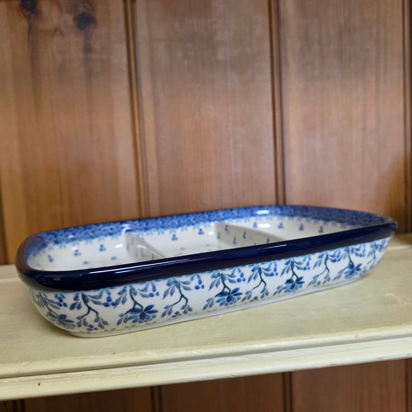 Divided Dish  6.5" x 9.25" 393-2524X  Clover Fields pf0526
