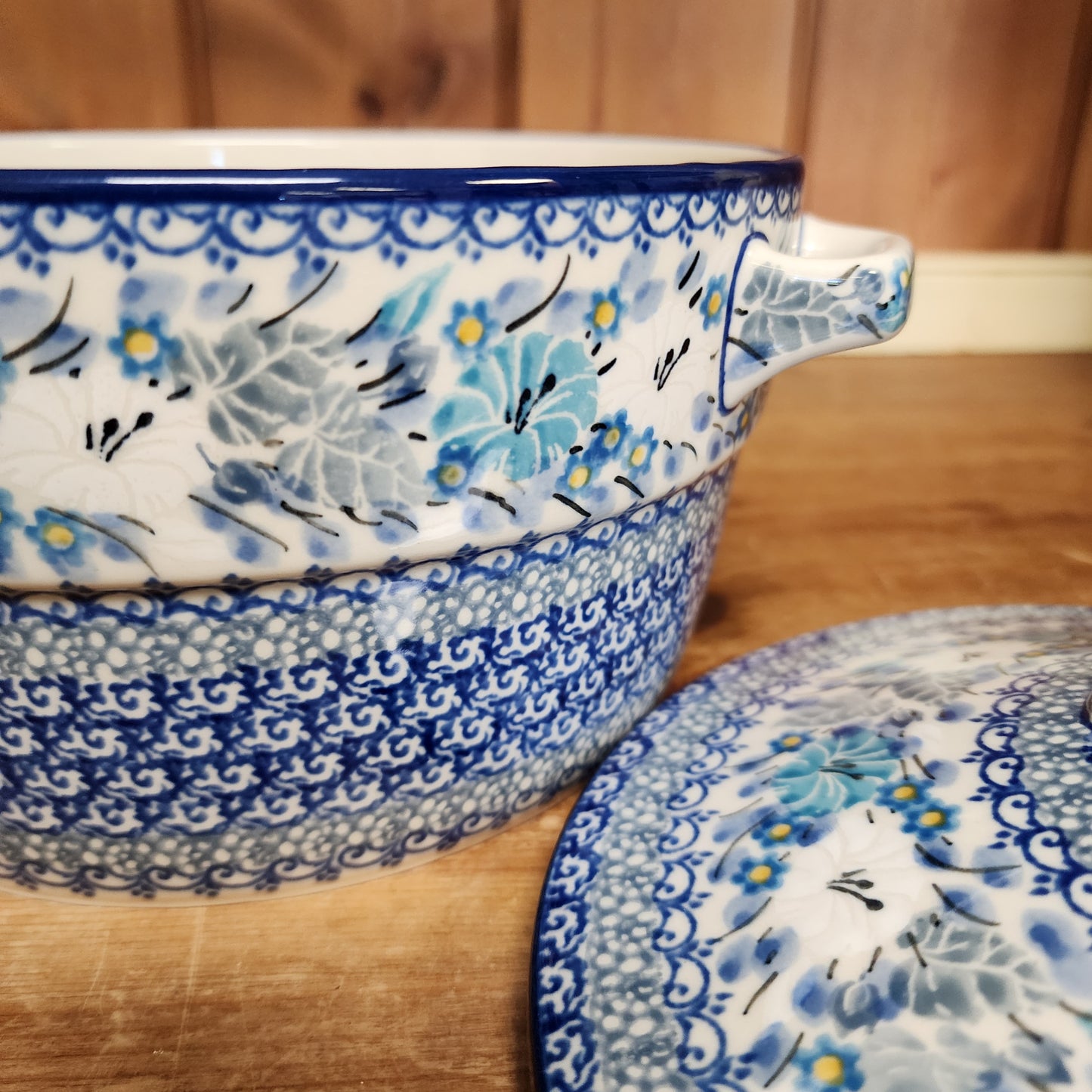 Baker ~ Covered Casserole (2 qt) 278-U4976 pf0425