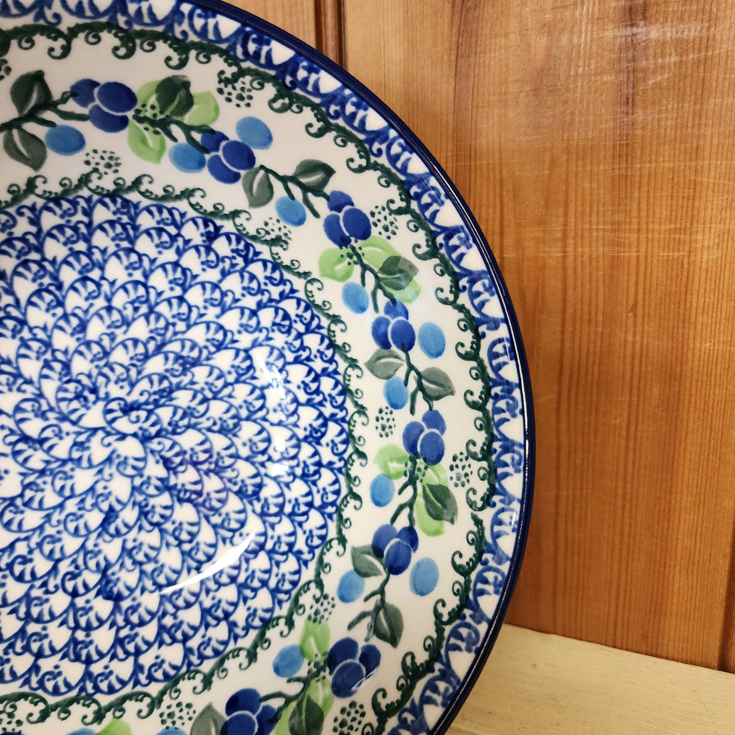 Bowl   Nesting   7.75" W   1416X ~ Blue Berries