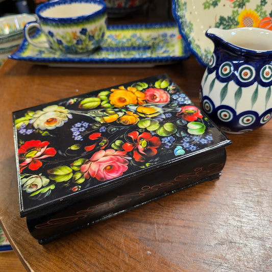 Box Zhostovo Flowers Handmade Lacquer Jewelry Box ~ Made in Serbia
