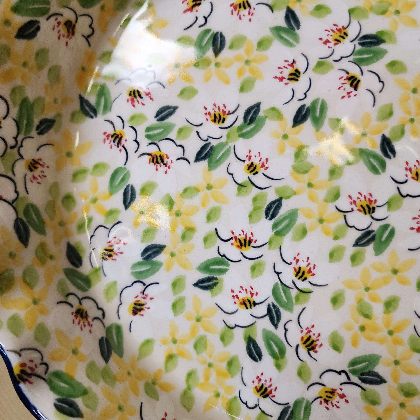 Pie Plate   Fluted   10"   U4901 ~ U4 ~ T. Liana