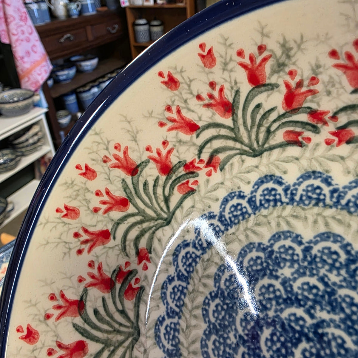 Bowl   Salad / Soup   8.25" 026-1437X  Crimson Bells pf0526