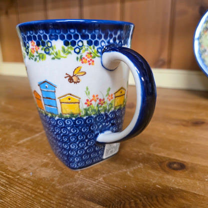 Mug XL  18 oz / Bee Hive 1042