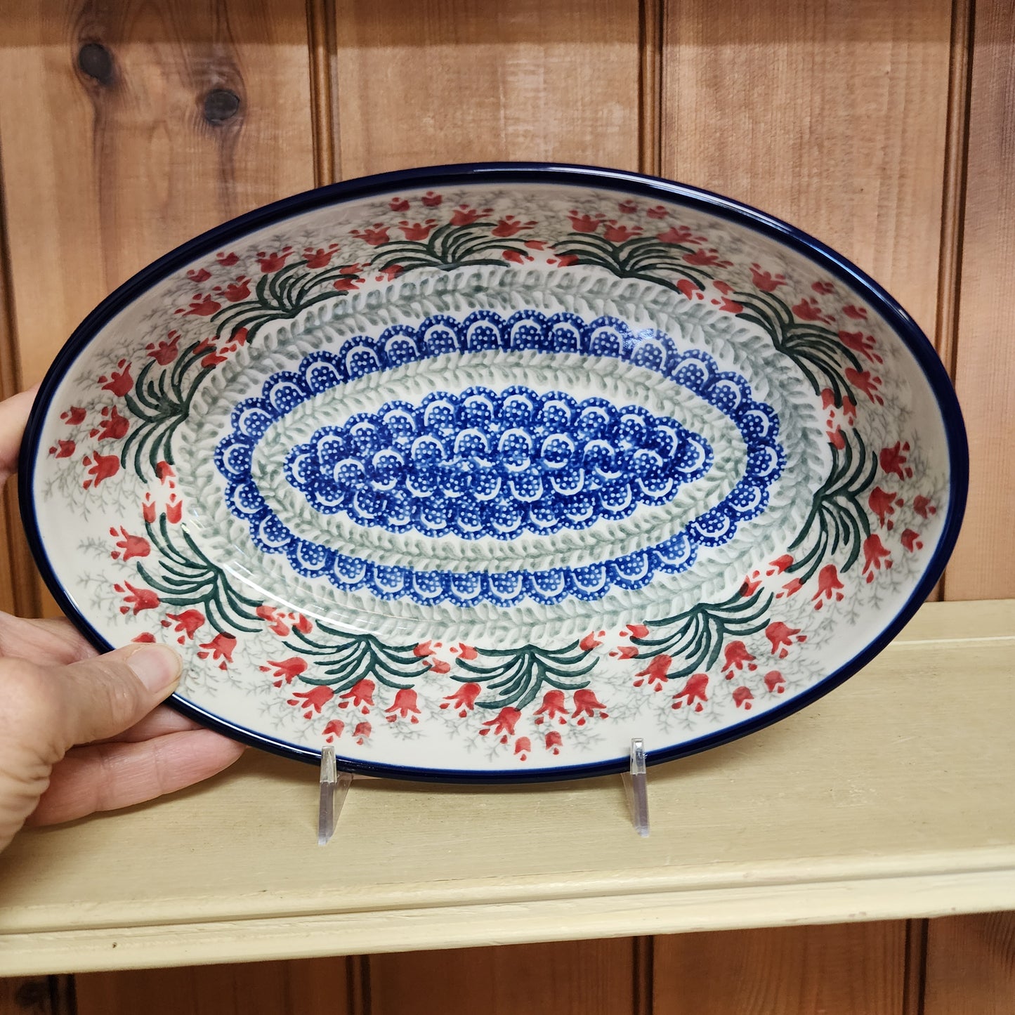 Baker Oval   9.5"    1437X ~ Crimson Bells