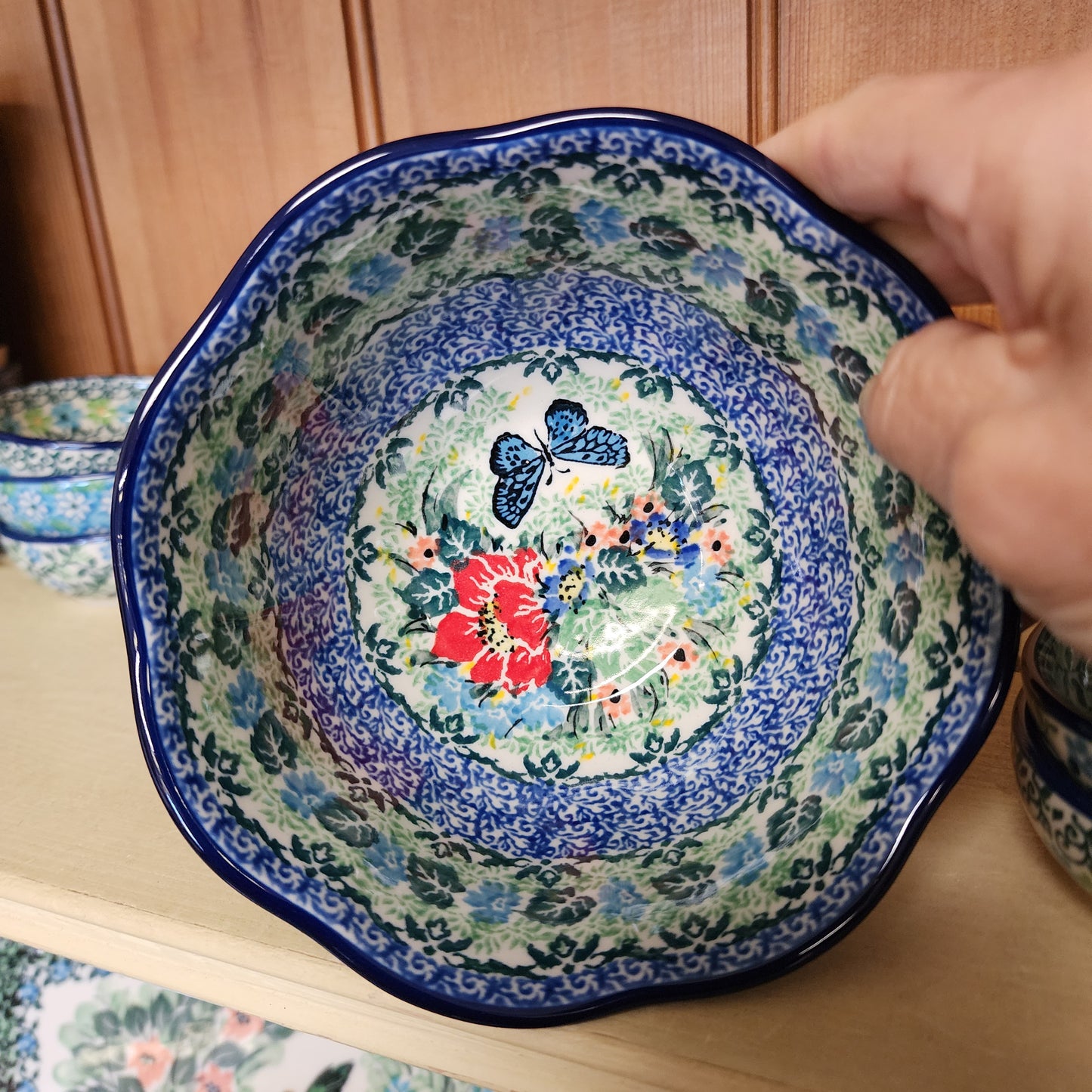 Bowl   Wavy Edge   5.75" A54-U4553  U4 pf0526