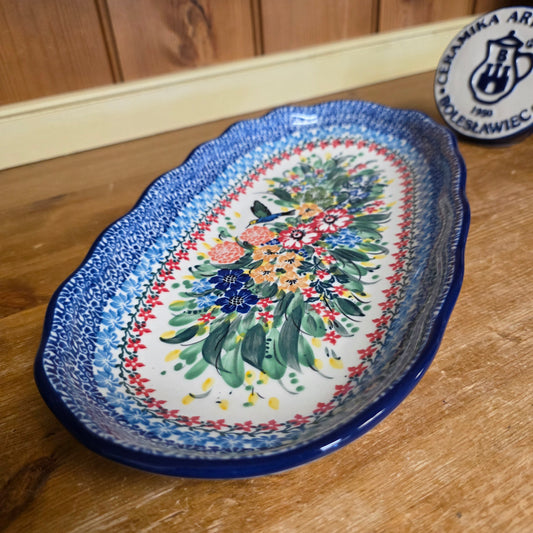 Tray   Scalloped Oval   6.25" x 12.5" A42-U3356  U4 pf0526